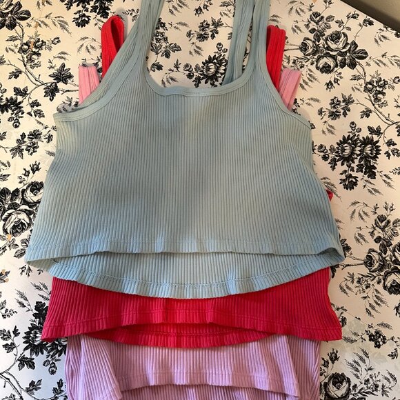 OLD NAVY  Rib-Knit Cropped Tank Top | Bundle of THREE Size XL - Picture 3 of 5